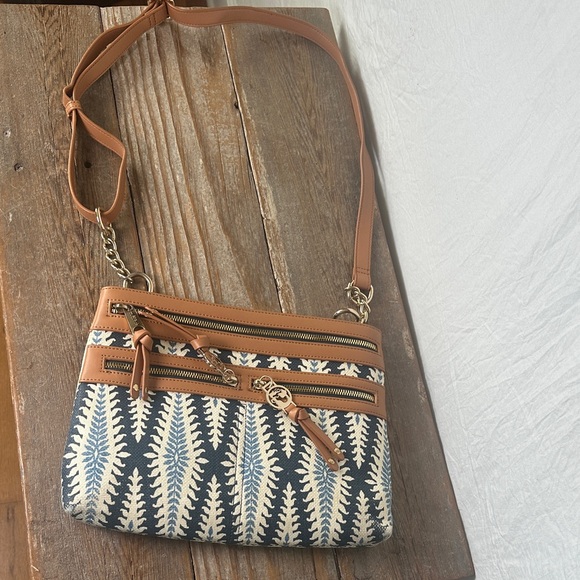 Spartina 449 Tan and Navy Crossbody Bag - Picture 3 of 9
